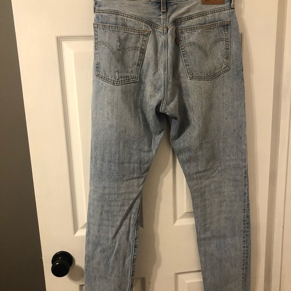 Levi’s 501 - Picture 2 of 3